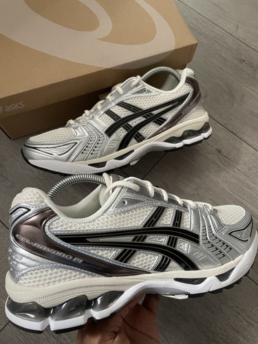 Asics gel kayano - -, cream